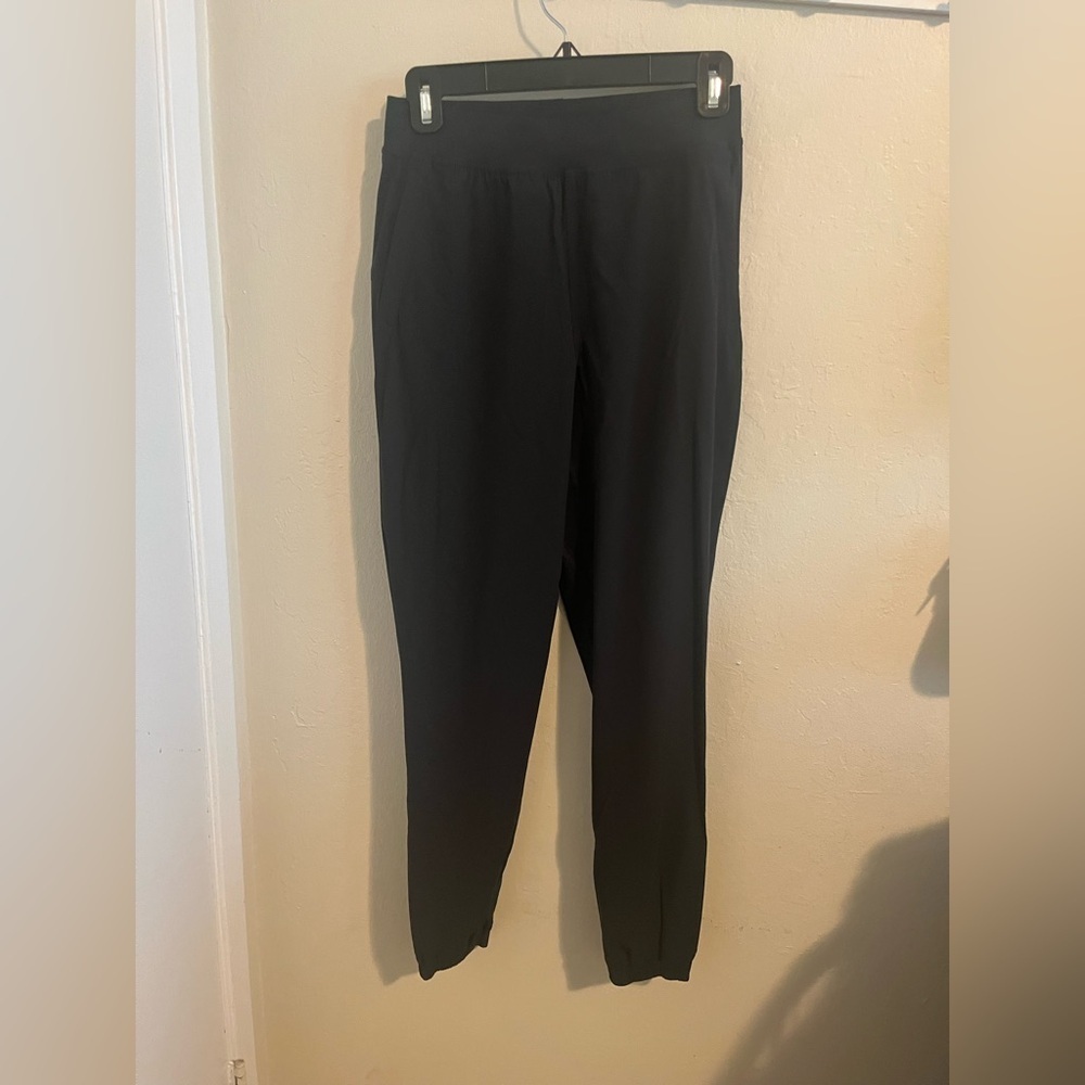 🍋Lululemon Athletica Black Jogger Pants